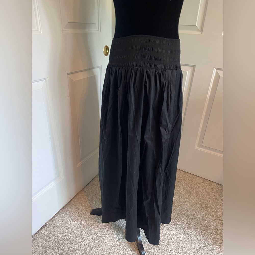 NWT Black Chico's Poplin Smocked Skirt -  Size 1 (8/10-M) - Picture 7 of 9